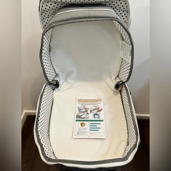 Omzer Gray Baby Travel Bassinet - Picture 5 of 11